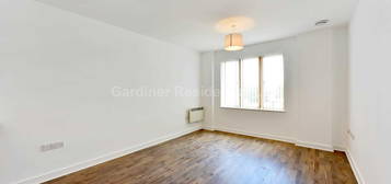 2 bed flat to rent