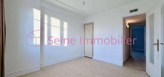 Appartement  à vendre, 4 pièces, 3 chambres, 63 m²