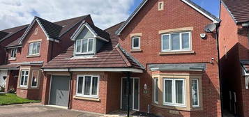 5 bedroom detached house