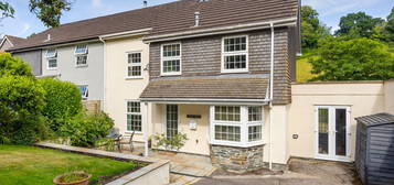 3 bed link detached house to rent