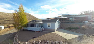 3140 S Prairie Dog Way, Garden City, UT 84028