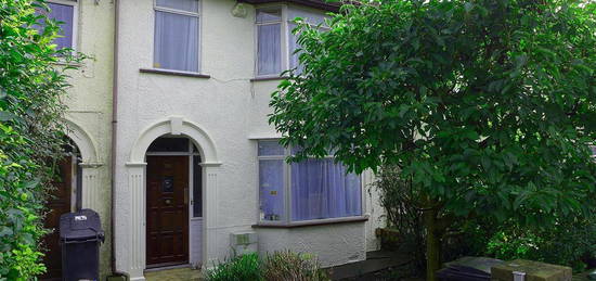 5 bed terraced house to rent