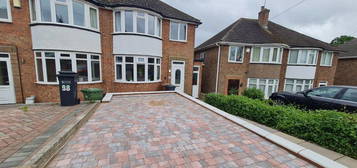 3 bedroom semi-detached house