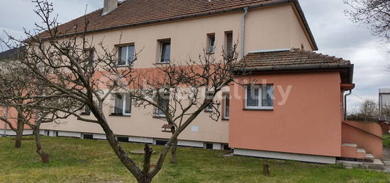 Pronájem bytu 3+1 80 m², Uhelná, Kladno