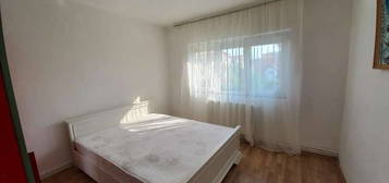 Inchiriere- Apartament cu 2 camere, decomandat, etajul 2 cu dubla orie