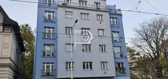 Byt 2+kk, 50 m², Sokolovská, Praha