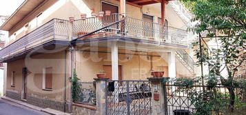 Casa Indipendente Luzzi [Cod. rif 3185124VRG]