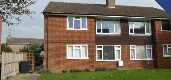 Maisonette to rent in Raymond Avenue, Canterbury CT1