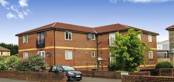 Flat to rent in Brook Court, Bristol BS13