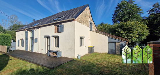 Superbe maison avec 3 chambres, piscine et grand jardin