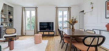 Dpt Paris (75), à vendre PARIS 5EME ARRONDISSEMENT appartement T2 de 51,8 m²