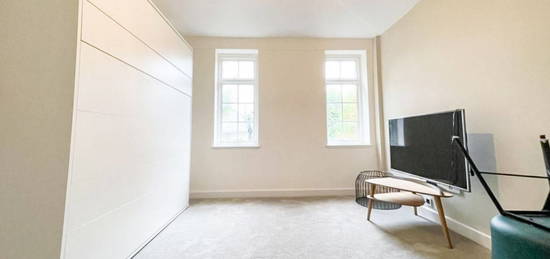 Studio to rent in Langford Court, Abbey Road NW8