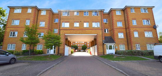 Flat to rent in Exchange Walk, Pinner HA5