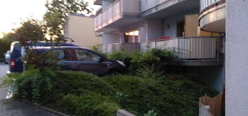 Günstige, gepflegte 1-Zimmer-Erdgeschosswohnung mit großem  Balkon und EBK in Freiberg