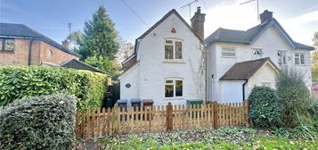 3 bedroom semi-detached house