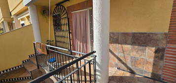 Casa adosada en venta en Calle San Cayetano, 37, Poniente