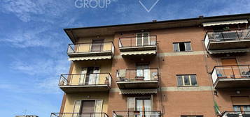 Appartamento al 3° piano con garage, vista Lago