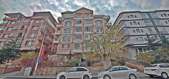 ACR'DEN FIRSAT CADDE ZER ARA KAT MASRAFSIZ N CEPHE 130M2 3+1