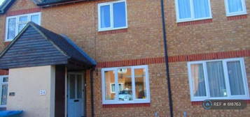 2 bedroom terraced house