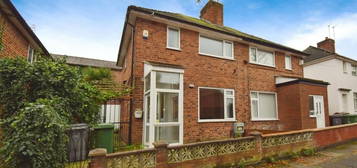 3 bedroom semi-detached house