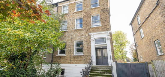 3 bed flat for sale