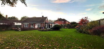 4 bedroom detached bungalow for sale