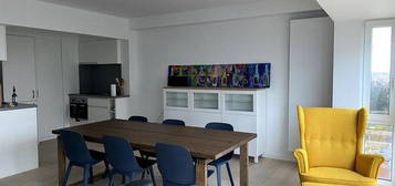 Appartement meublé  à louer, 3 pièces, 2 chambres, 72 m²