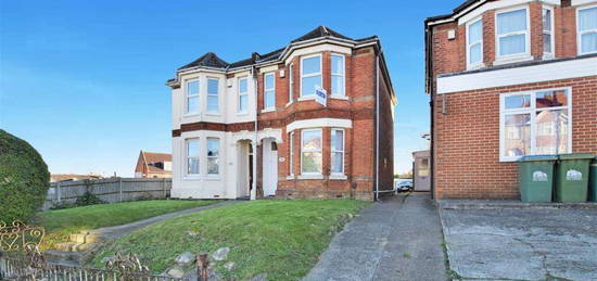 7 bedroom semi-detached house