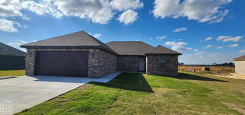 1501 Ryan Dr, Harrisburg, AR 72432