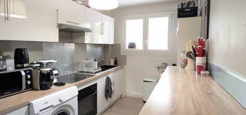 Appartement meublé  à vendre, 3 pièces, 2 chambres, 57 m²