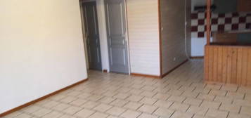 Appartement proche centre surgeres