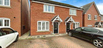 2 bedroom semi-detached house for sale