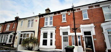 5 bedroom terraced house