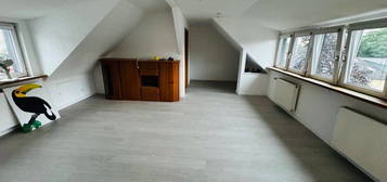 4 Zimmer Dachgeschosswohnung Wohnung 120m2 in Spandau