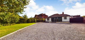 6 bedroom detached house for sale