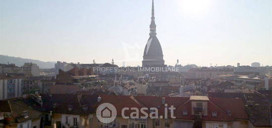 Quadrilocale in Corso Regina Margherita 65