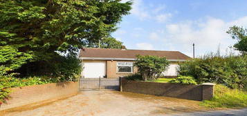 3 bed detached bungalow for sale