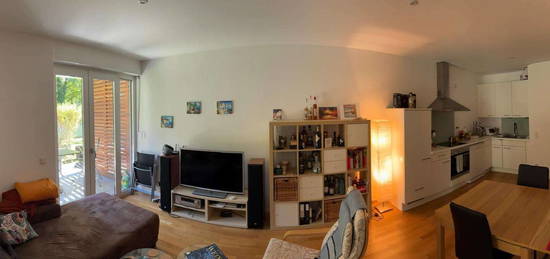 Stilvolle 2-Zimmer-EG-Wohnung mit Terrasse und EBK in Köln Marienburg