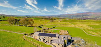 5 bedroom barn conversion for sale