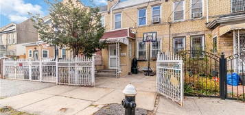 3723 Rombouts Ave, New York, NY 10466