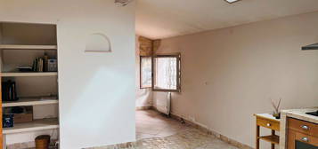 Appartement t2 six fours