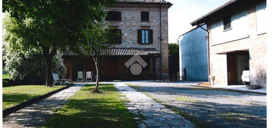 CASA INDIPENDENTE A SAREZZANO