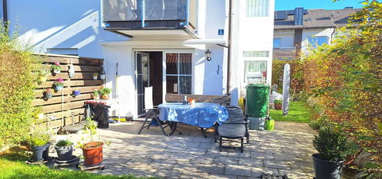 Exklusive 3-Zimmer-EG-Wohnung mit Gartenanteil, Terrasse und Tiefgarage in Brunnthal bei München