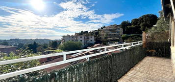 Vence - 2 Pièces - Dernier étage - Terrasse - Vue Mer