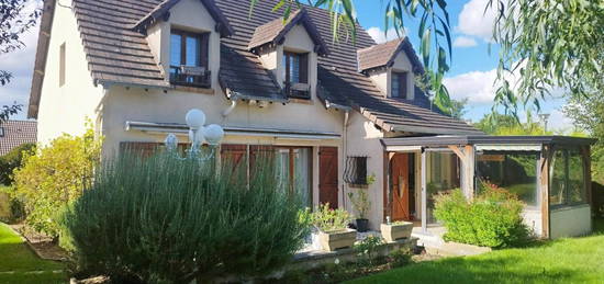 Maison traditionnelle  à vendre, 6 pièces, 3 chambres, 150 m²