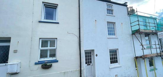 4 bedroom terraced house for sale