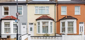 Terraced house for sale in Lancing Road, Croydon CR0