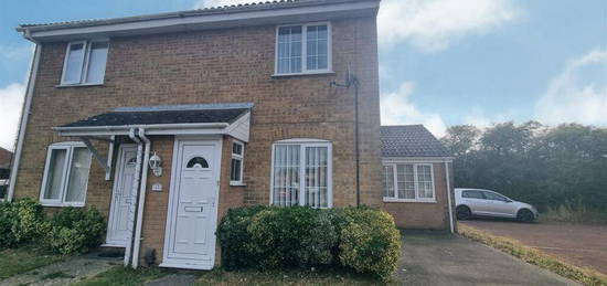 2 bedroom semi-detached house for sale