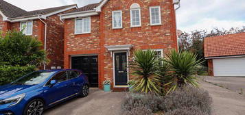 4 bedroom detached house to rent