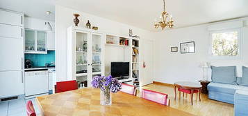 Appartement  à vendre, 3 pièces, 2 chambres, 55 m²